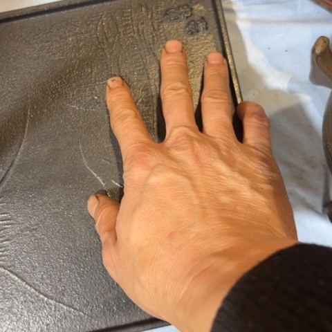 中古美术，金银铜铁人**艺