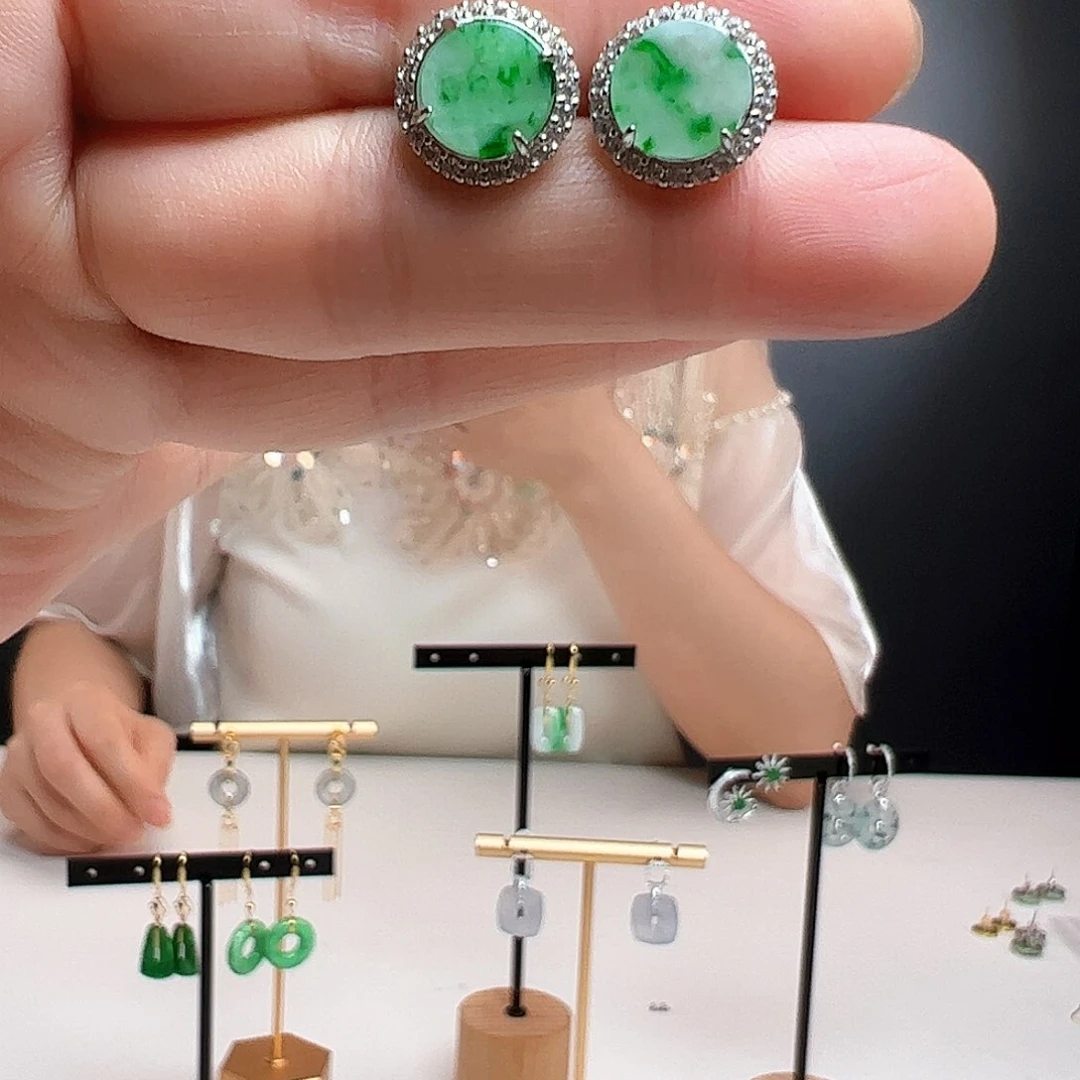 翡翠银S925镶嵌耳饰天然翡翠