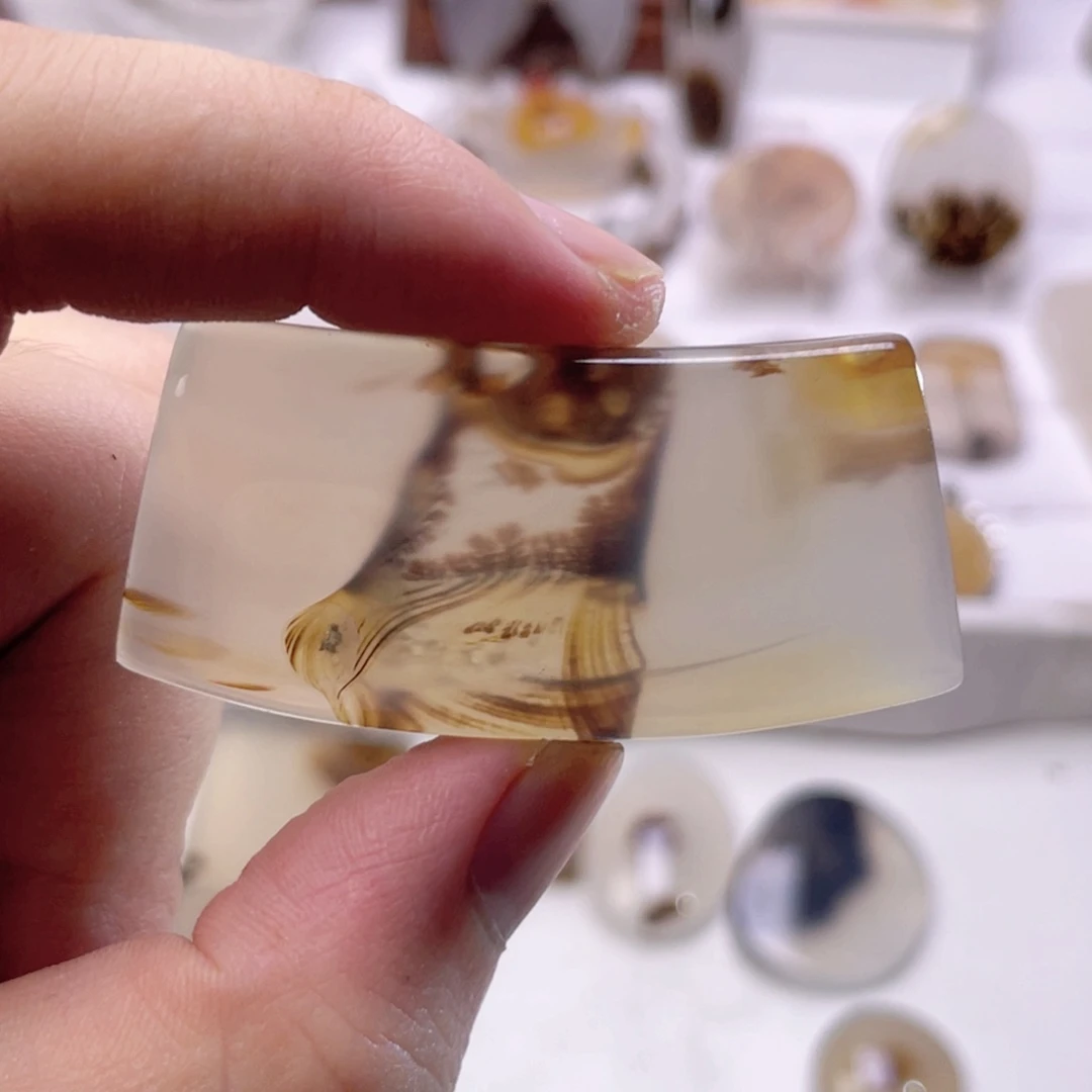 玛瑙/玉髓颈饰未镶嵌