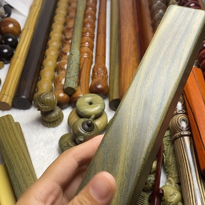 信***来大叶紫檀（黑酸枝木类）156