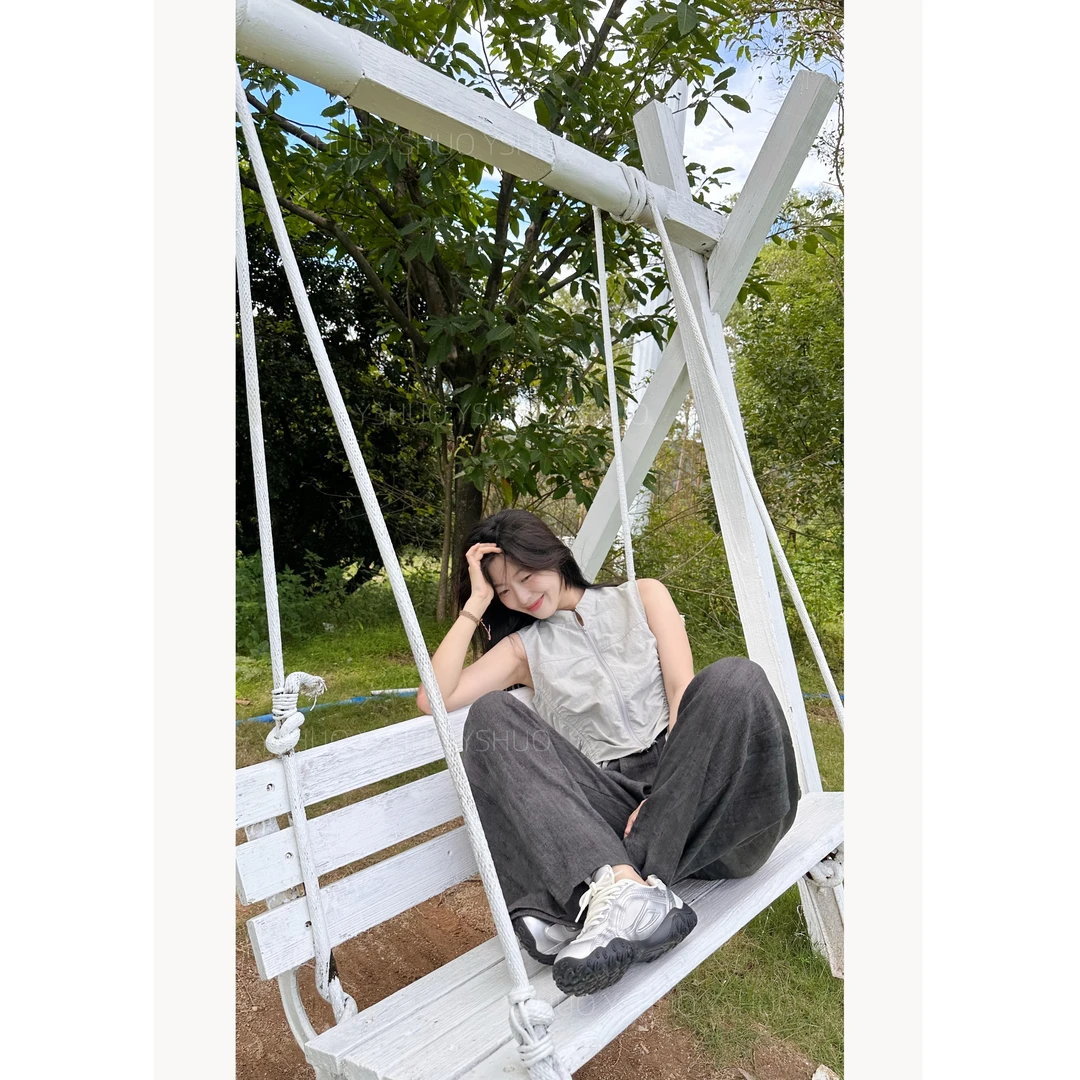 【青海湖畔】时尚抽绳褶皱气质无袖立领百搭拉链马甲 8665