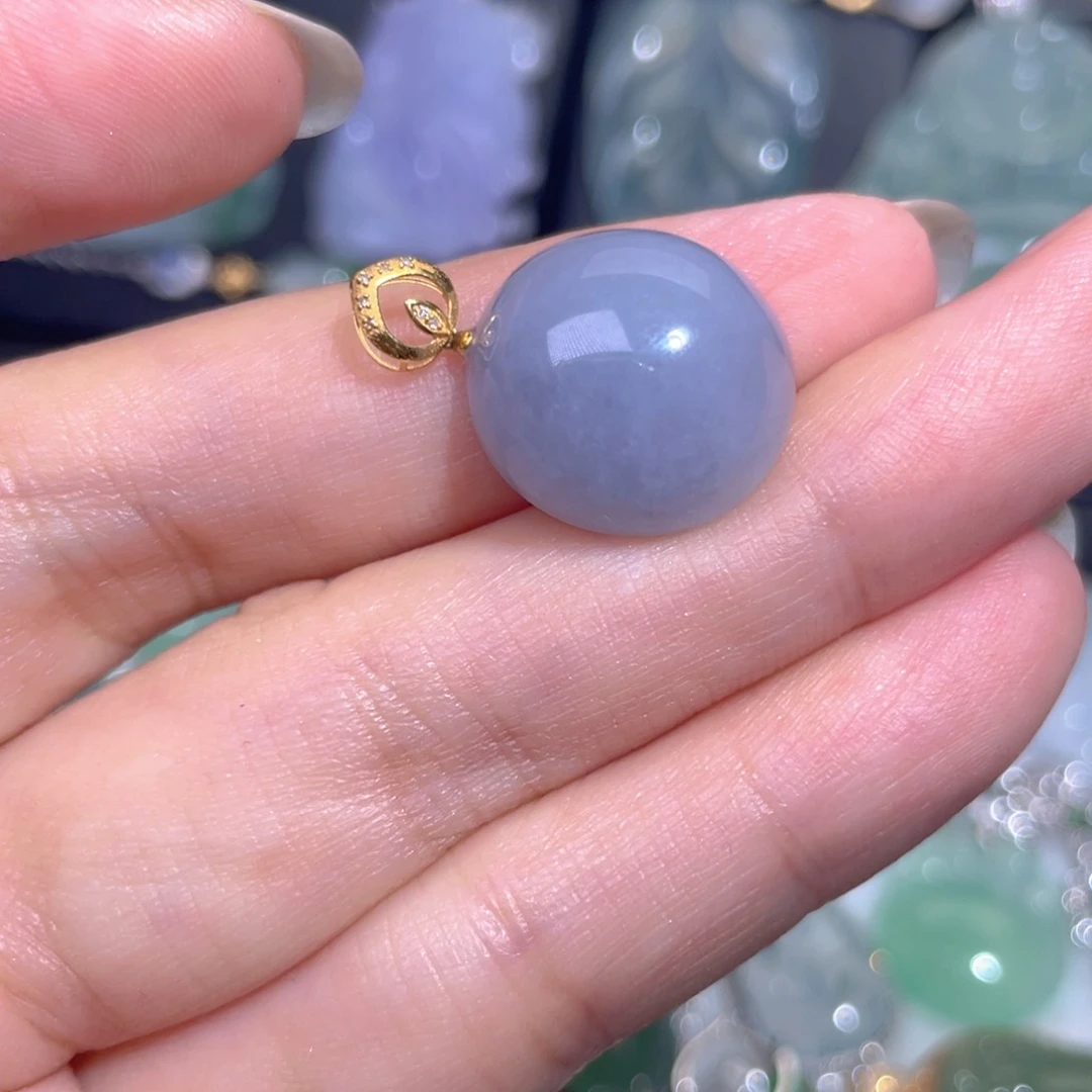 颈饰18K金镶嵌翡翠翡翠