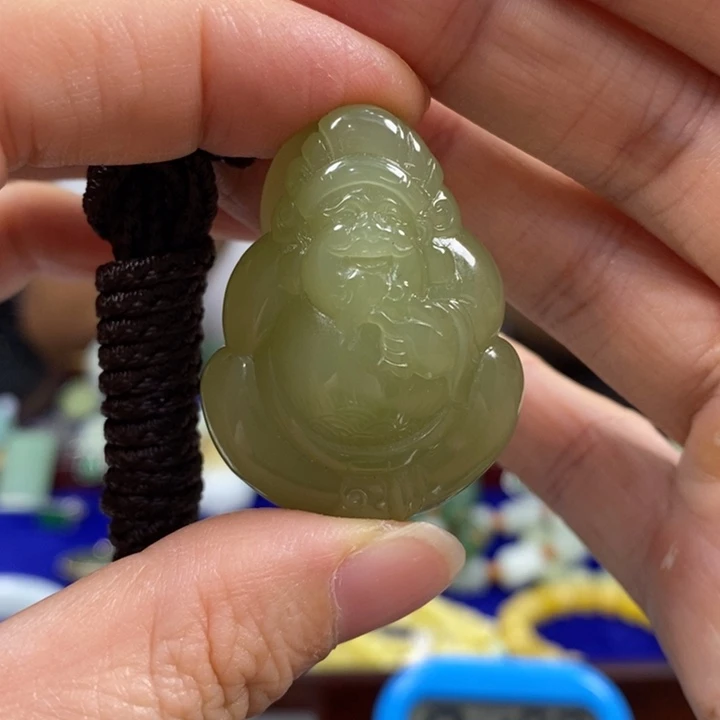 阿***福颈饰未镶嵌和田玉