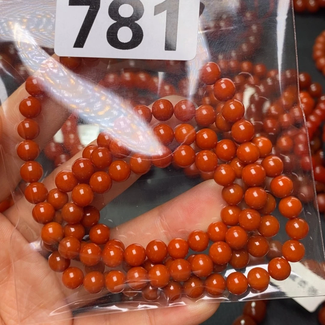 不***！南红玛瑙未镶嵌手链