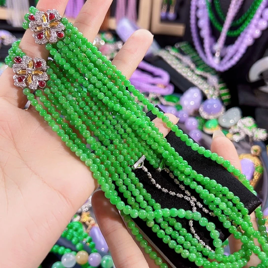 翡翠18K金镶嵌颈饰签收后24小时鉴赏期