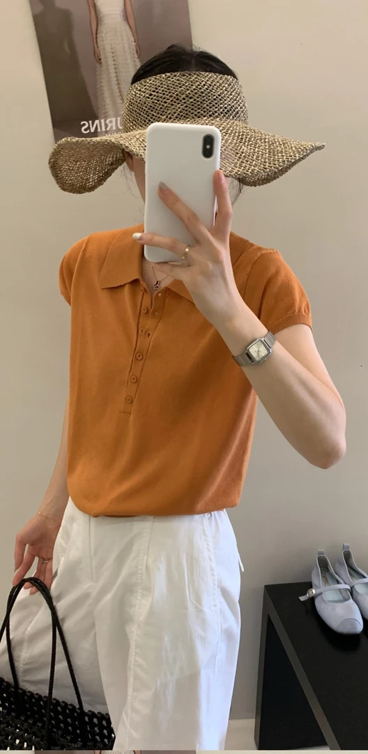 POLO翻领六粒扣针织衫100