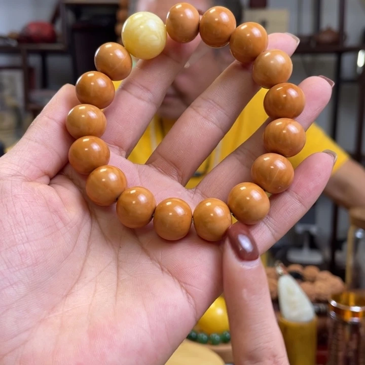 红***仰橄榄核手串橄榄核