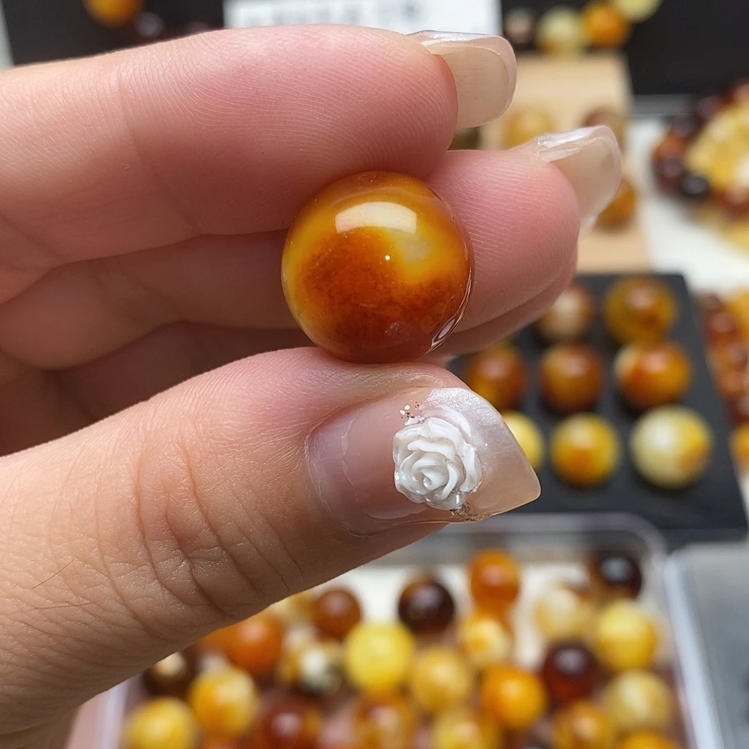 1***º虫珀未镶嵌裸石蜜蜡