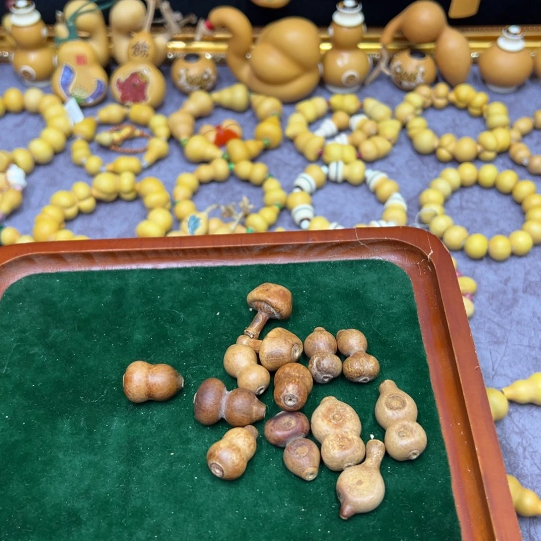 公***里草里金花皮单颗葫芦