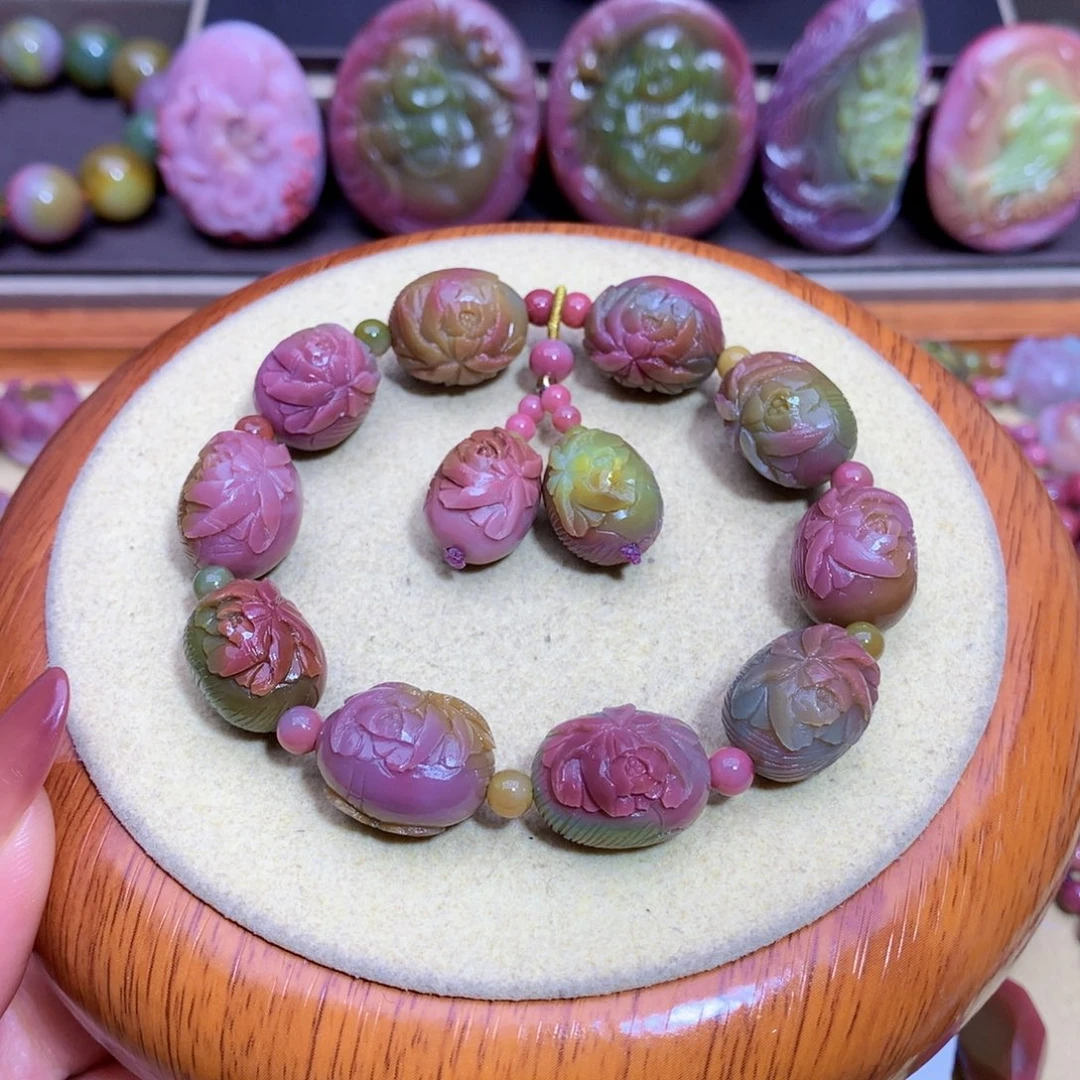 玛瑙手链未镶嵌好****）盐源