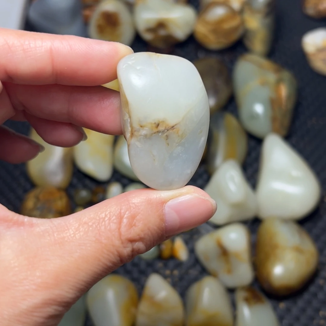 和田玉未镶嵌挂件A9