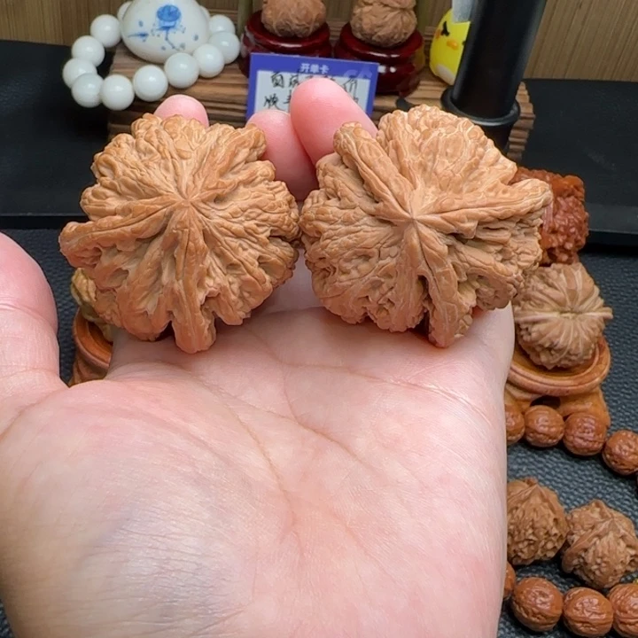文玩核桃把件大粗筋全品三棱
