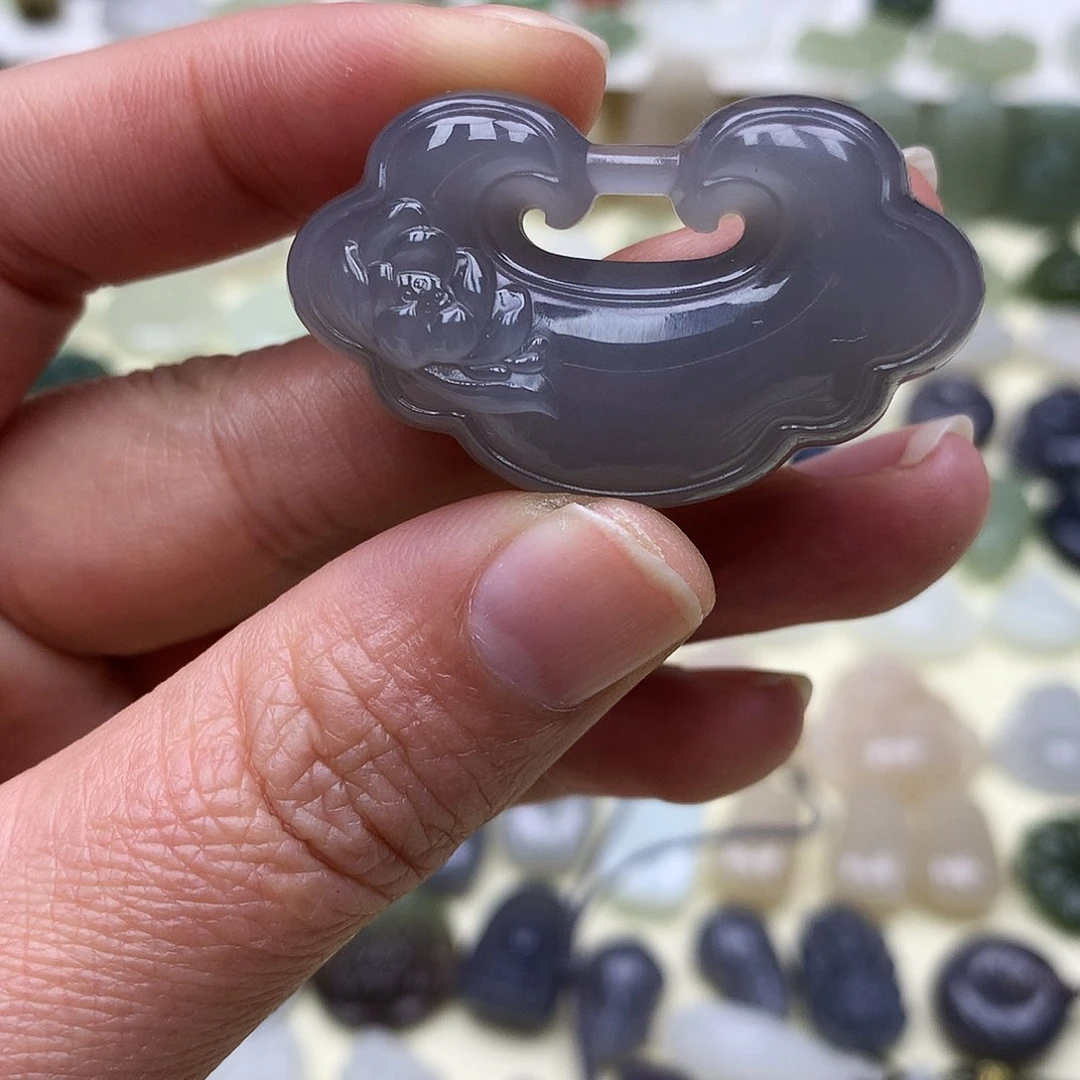 和田玉颈饰未镶嵌燕*