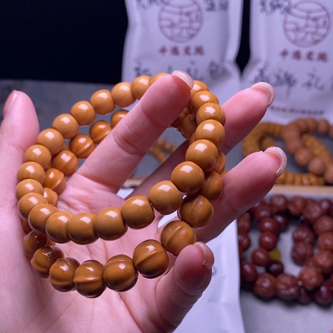 猴头核桃手串小老型小鲨鱼