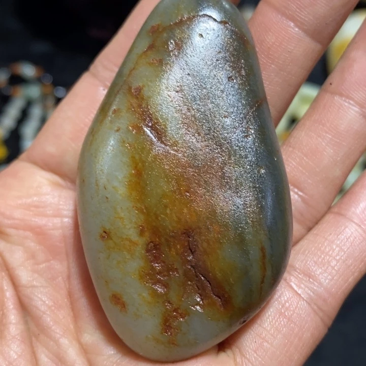 未镶嵌和田玉（糖玉）挂件