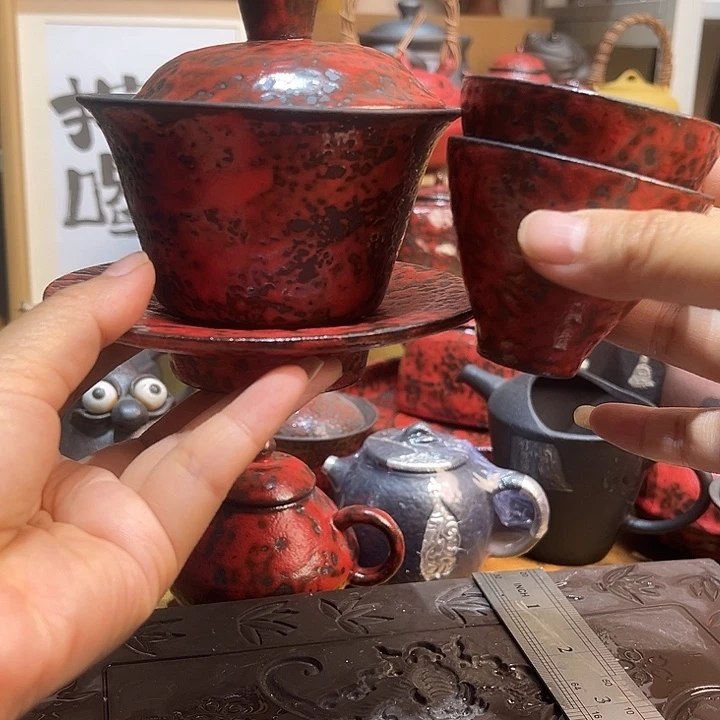 正品和一批知名专家为代表