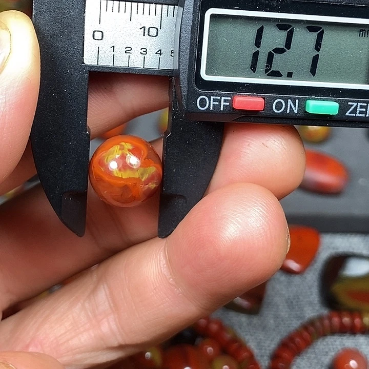 未镶嵌南红玛瑙挂件