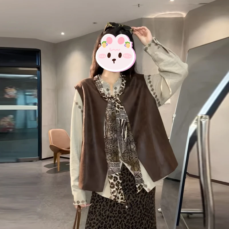 秋装2025年新款韩版无袖坎肩皮马甲女时尚百搭单排扣开衫纯色外套