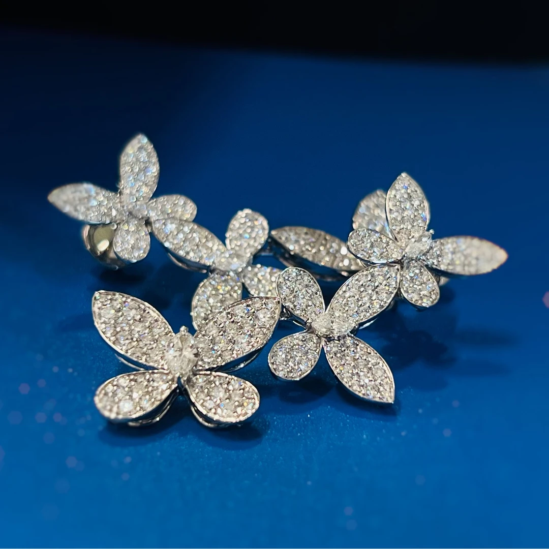 【新品上新】18K金满钻马眼三蝴蝶耳饰 CZ