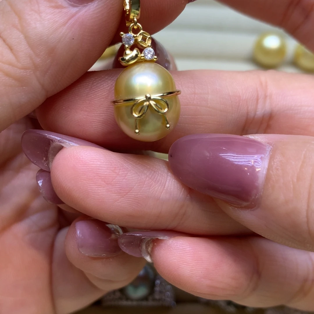 颈饰银S925镶嵌海水珍珠