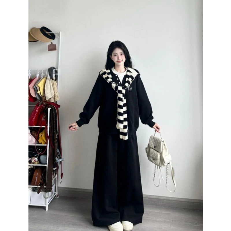 黑色带披肩长袖卫衣女秋冬套装宽松休闲两件三件套