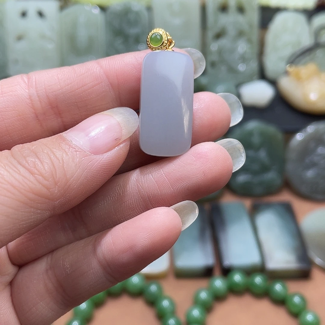 和田玉未镶嵌吊坠(不含链)