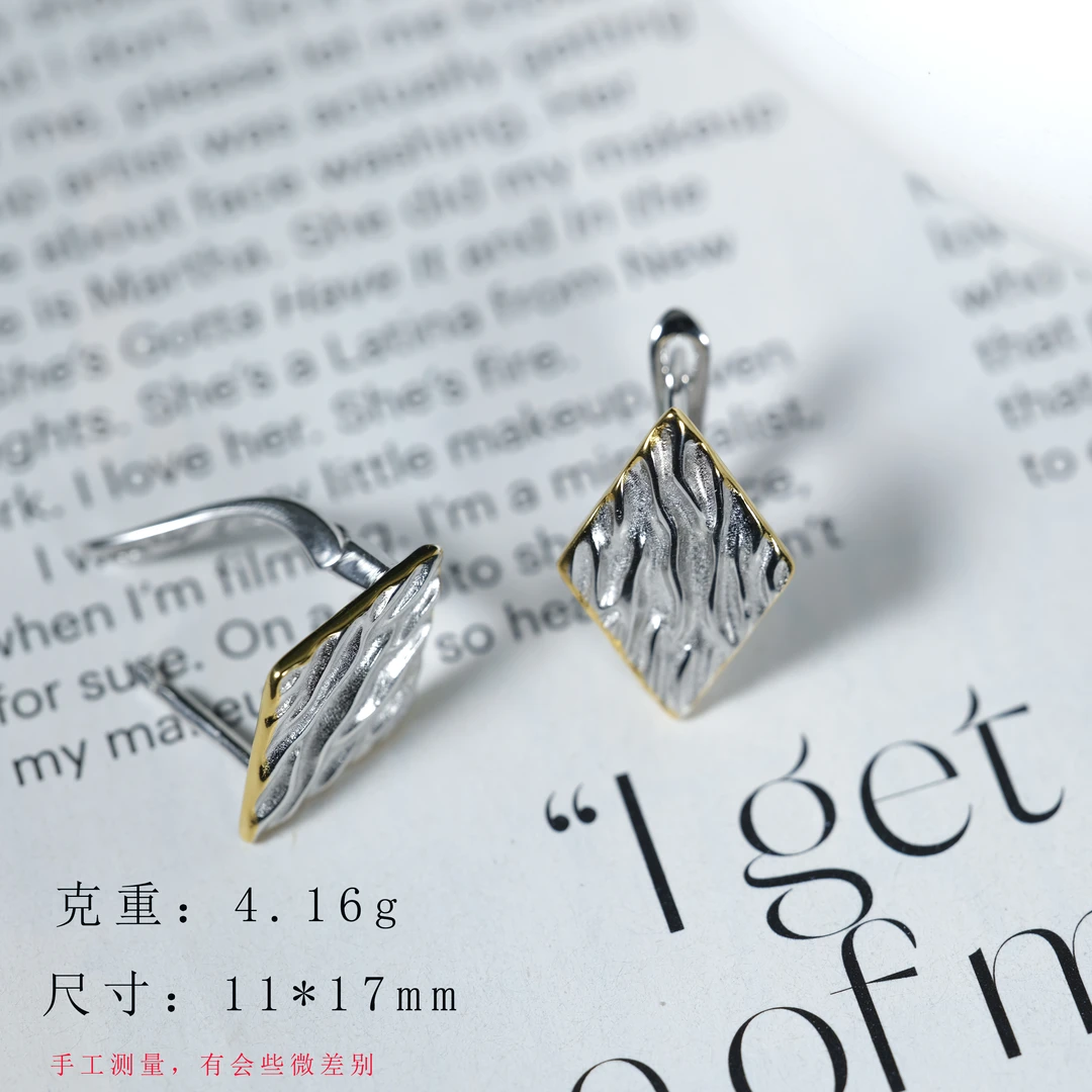 925银耳饰 S925纯银时尚锤纹唐草菱形耳扣百搭小众