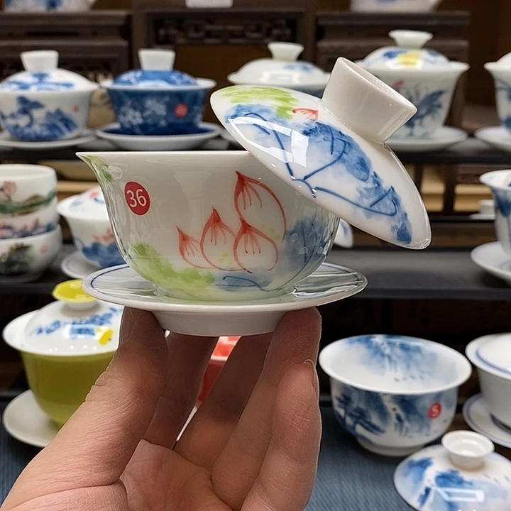 手绘微瑕荷花盖碗