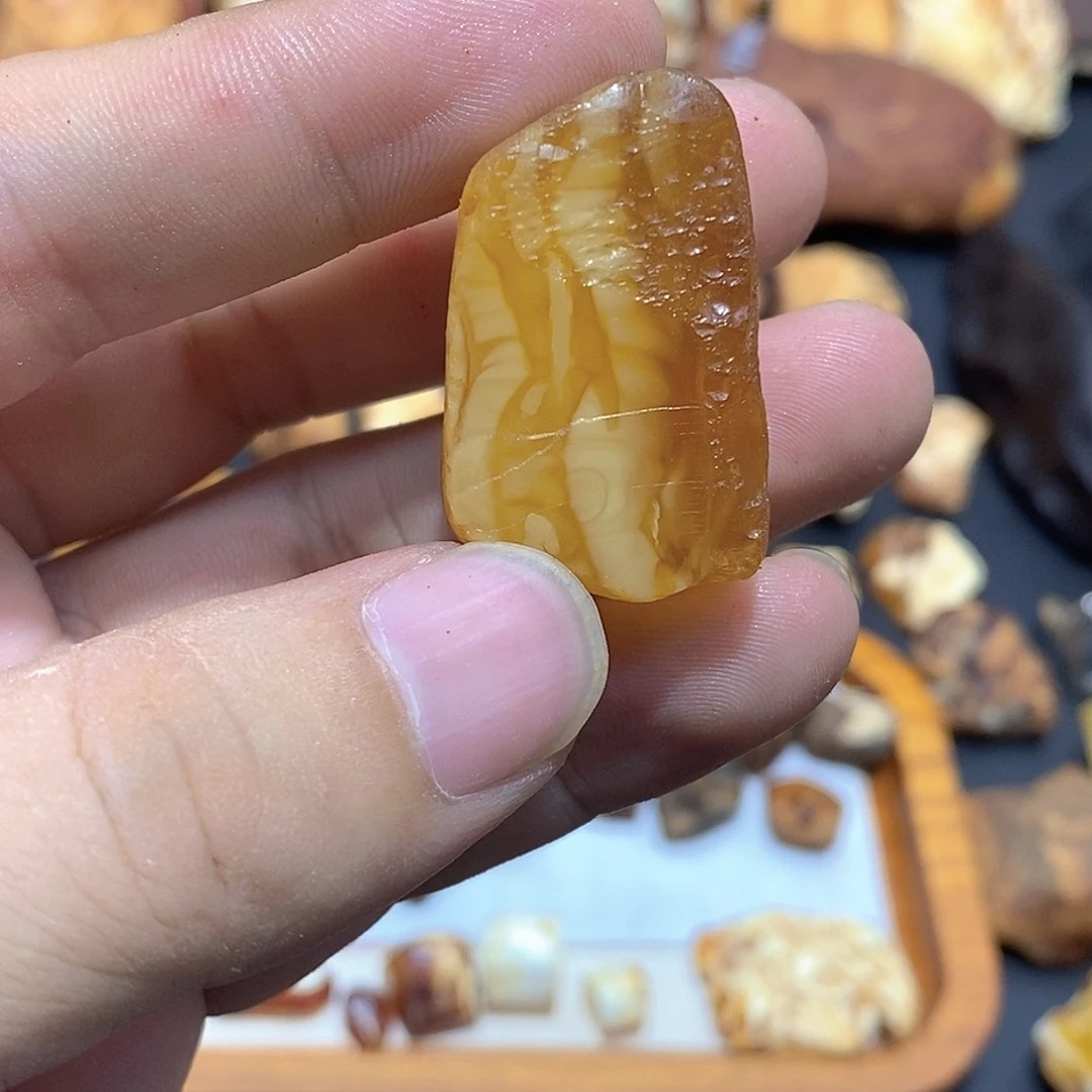 无***惧定制琥珀蜜蜡原石定制