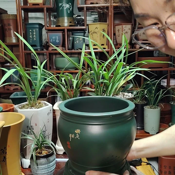 5S:/ 12/26 q@r.eO 【陶霸廊精品紫砂的直播间