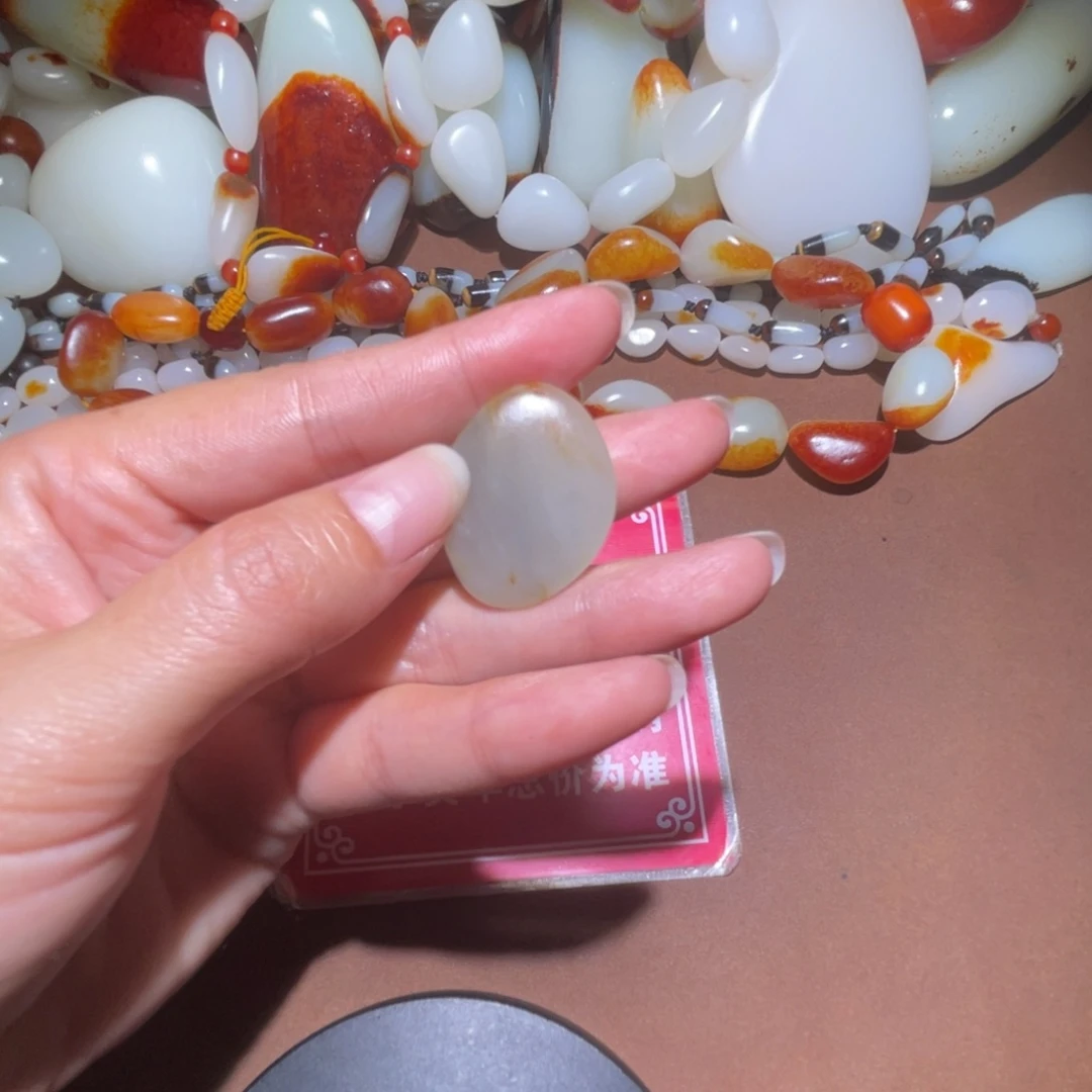 和田玉（糖玉）未镶嵌珠宝奇石F****r