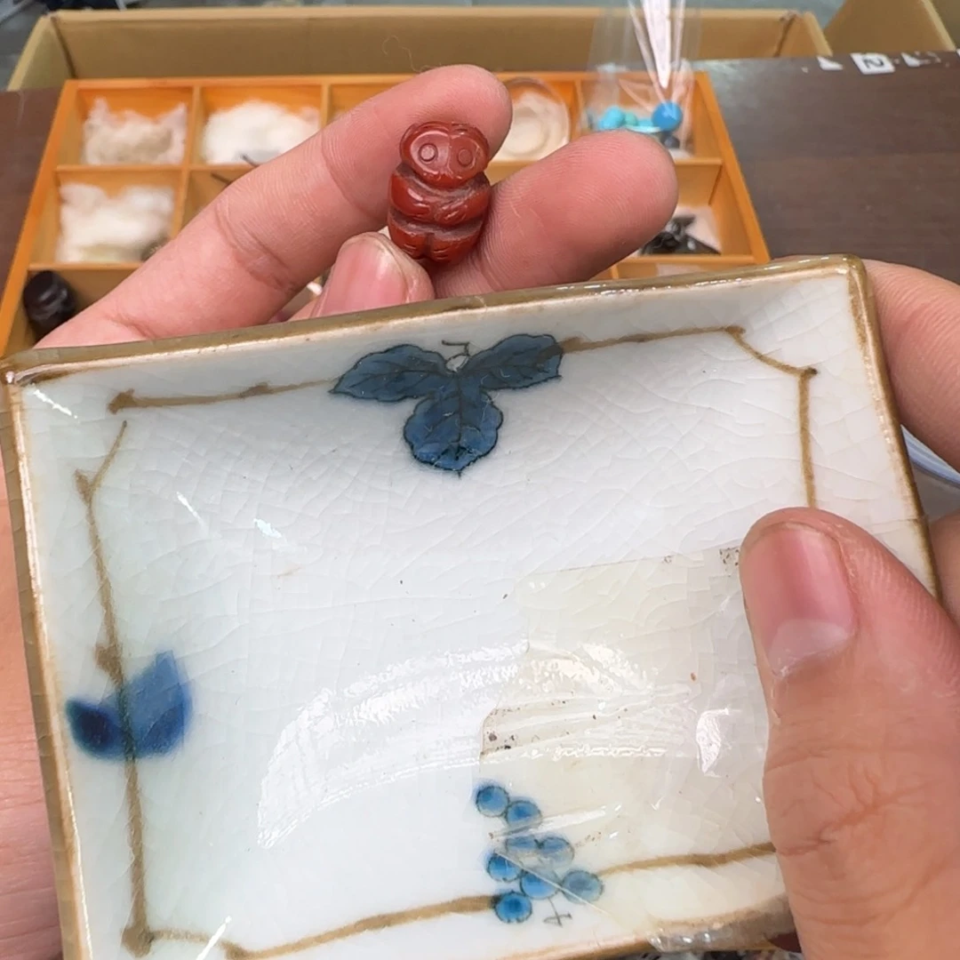 绿泥陶瓷孤品单件车里拍