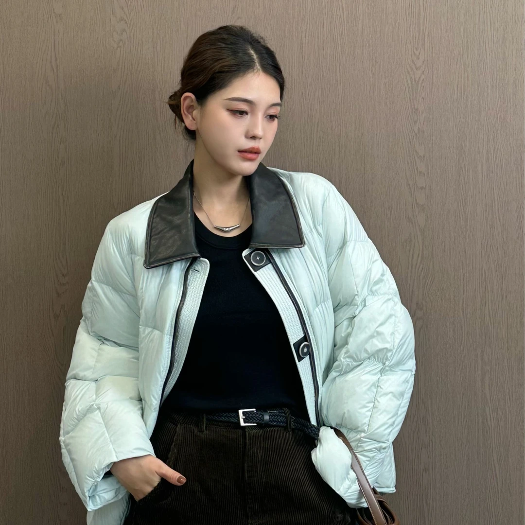 DS【泡芙系列】秋季新款90白鸭绒保暖时尚氛围感羽绒服25099