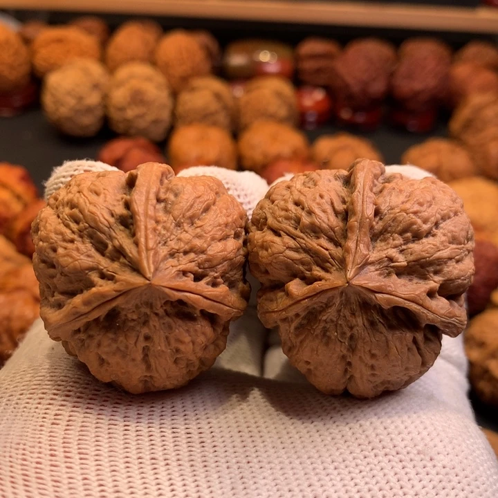 文玩核桃吊坠19……….