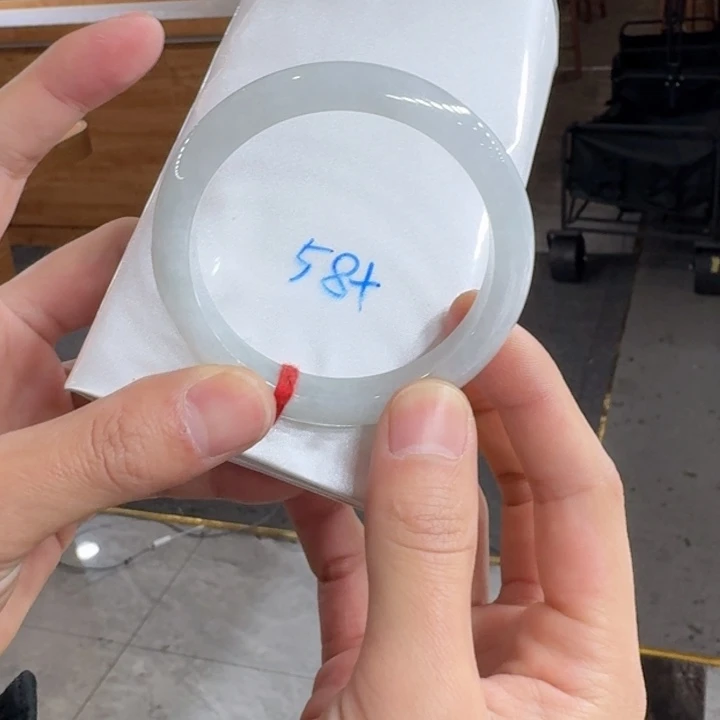 翡翠手镯未镶嵌纯天然缅甸翡翠A货买断