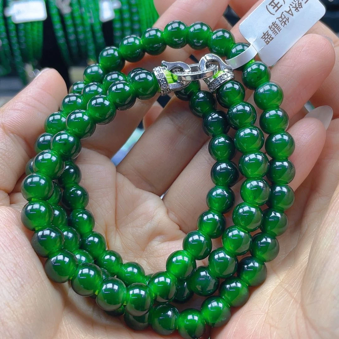 翡翠颈饰未镶嵌天然A货翡翠卡8辣绿