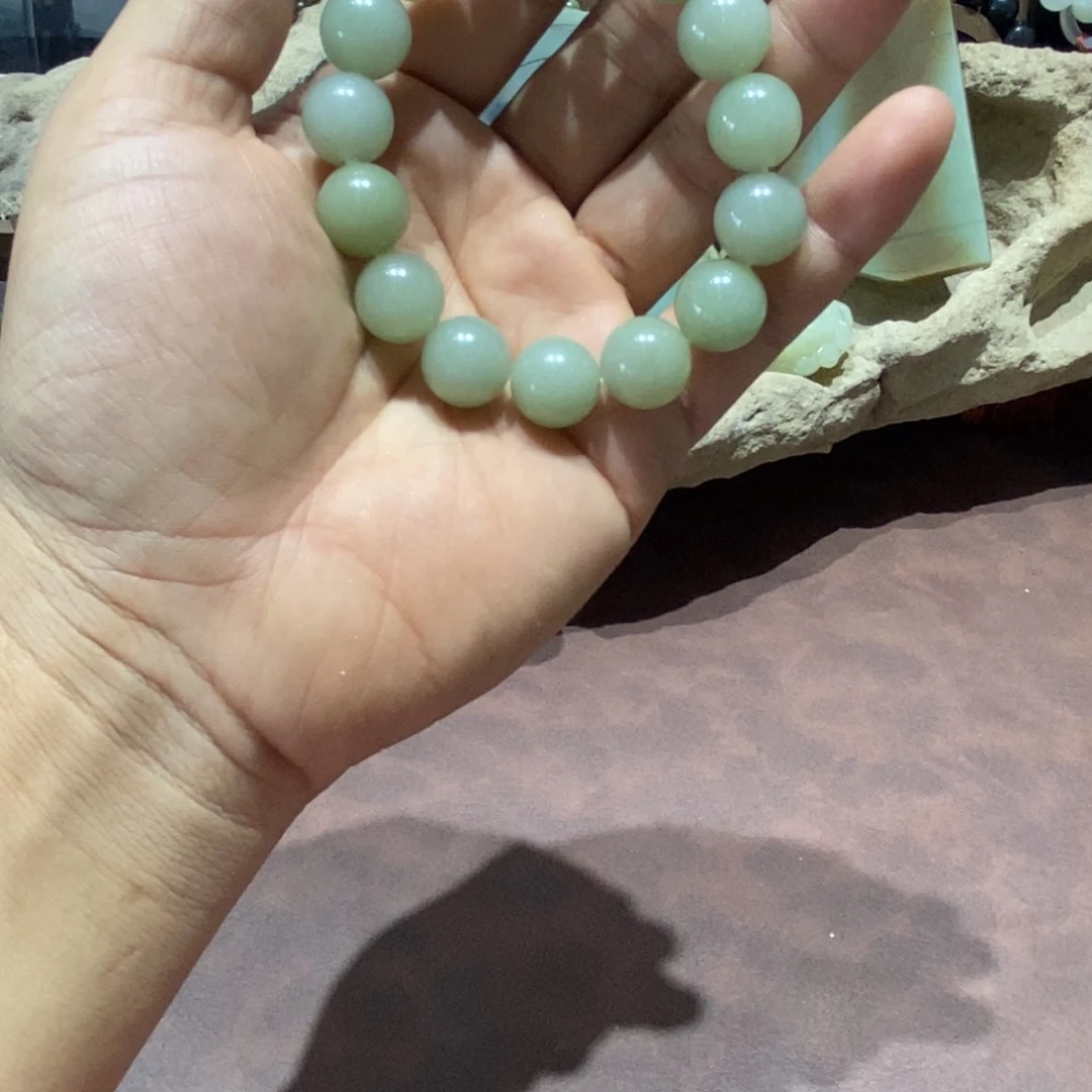 和田玉（糖玉）未镶嵌手链