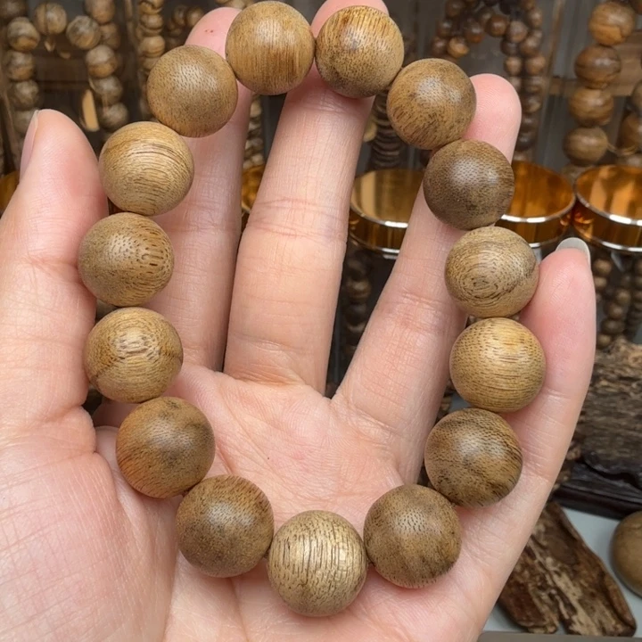 沉香沉香碎屑柬埔寨菩萨棋13.2克