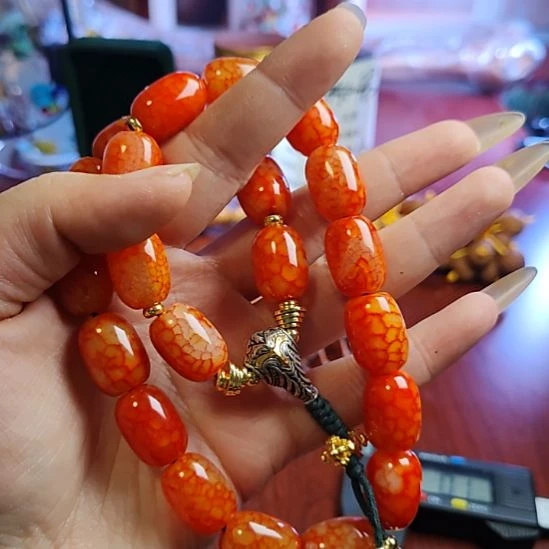 玛瑙/玉髓未镶嵌手链玛瑙龙鳞凤血带搭配