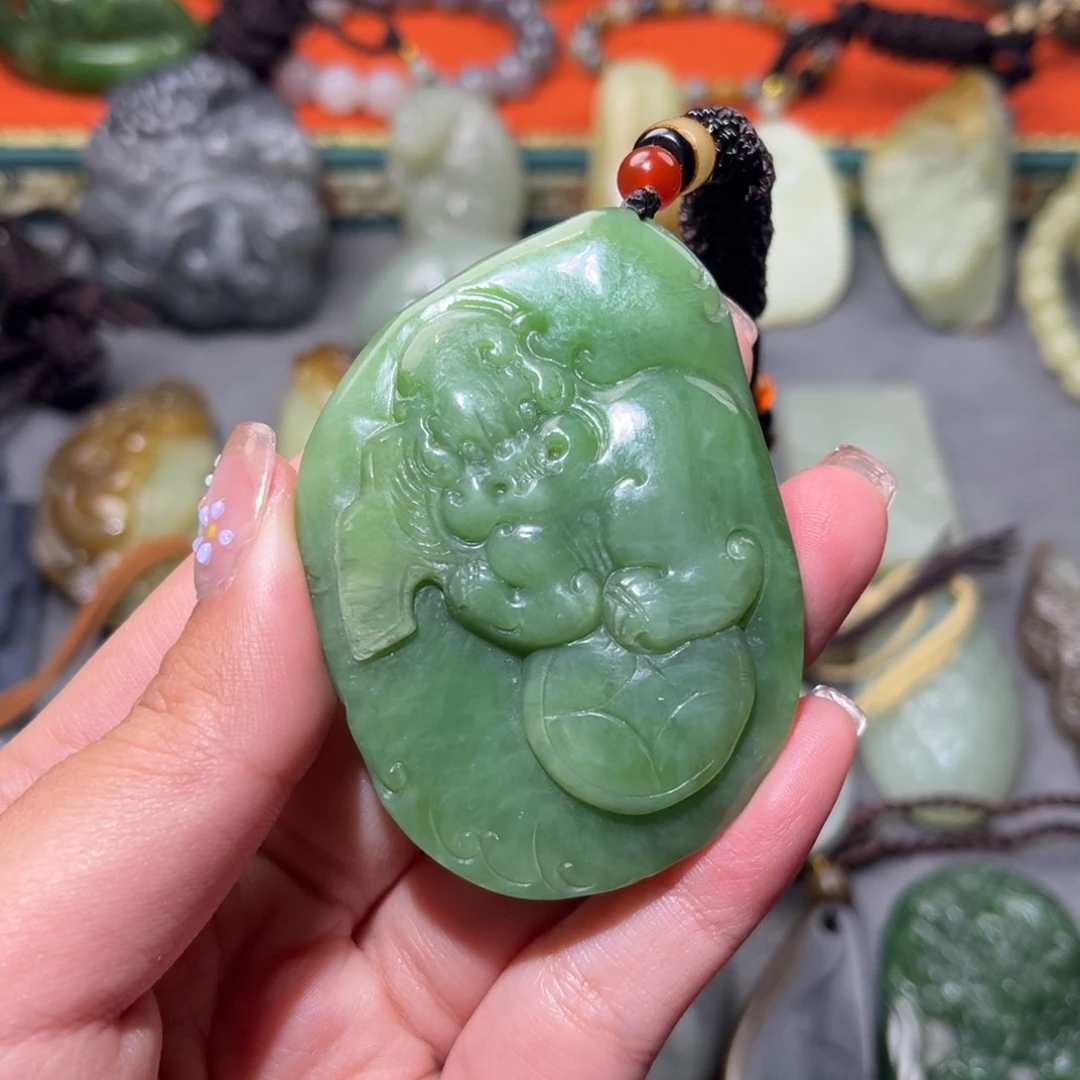 和田玉挂件未镶嵌