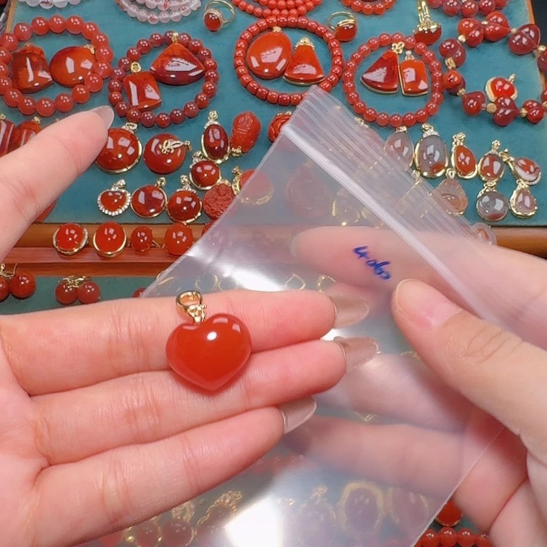 南红玛瑙银S925镶嵌耳饰