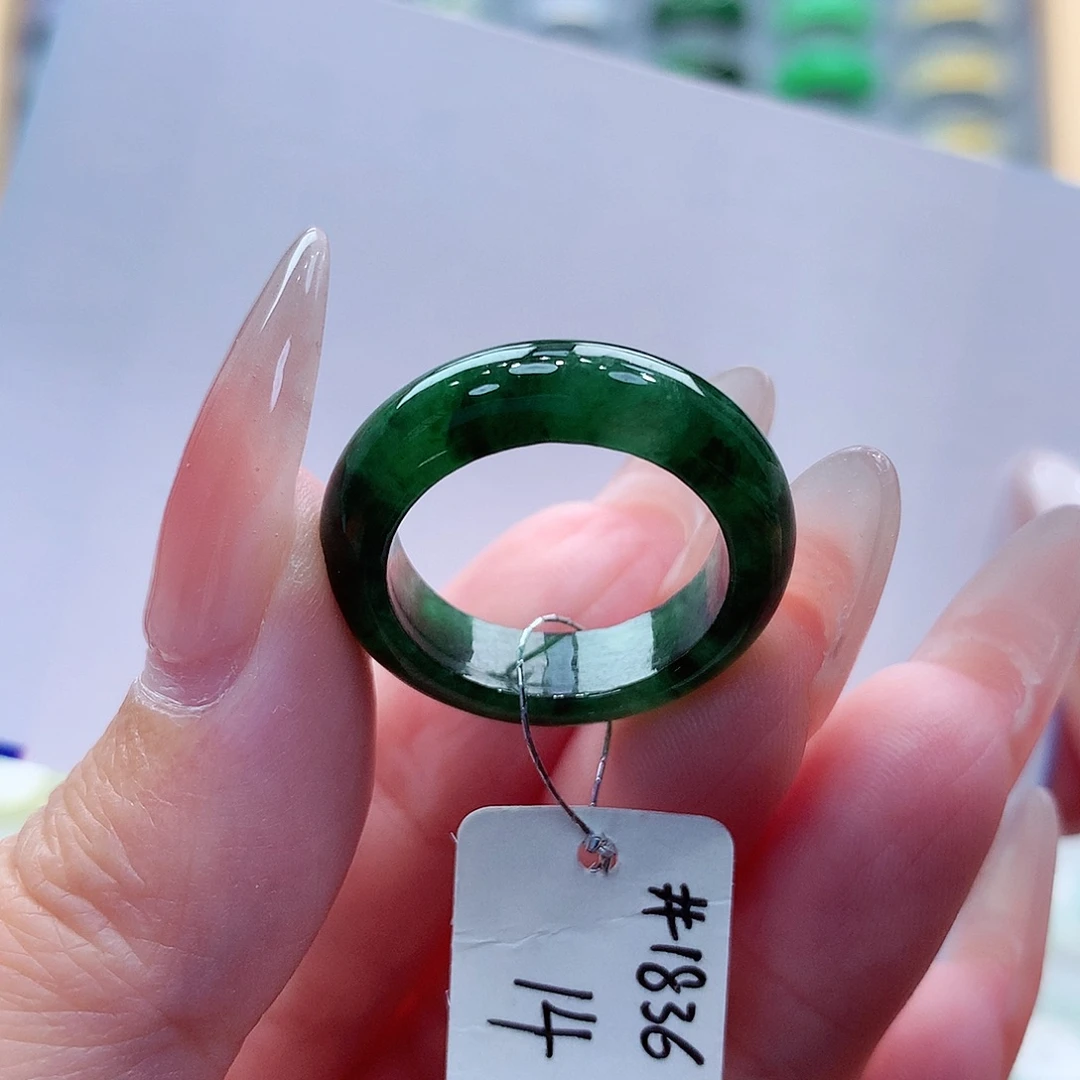 翡翠未镶嵌戒指缅甸A货