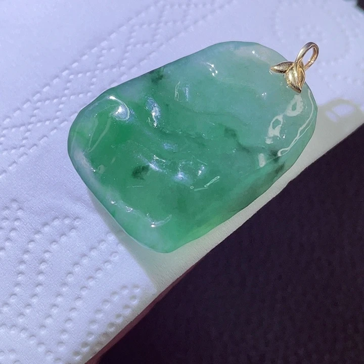 颈饰18K金镶嵌翡翠翡翠