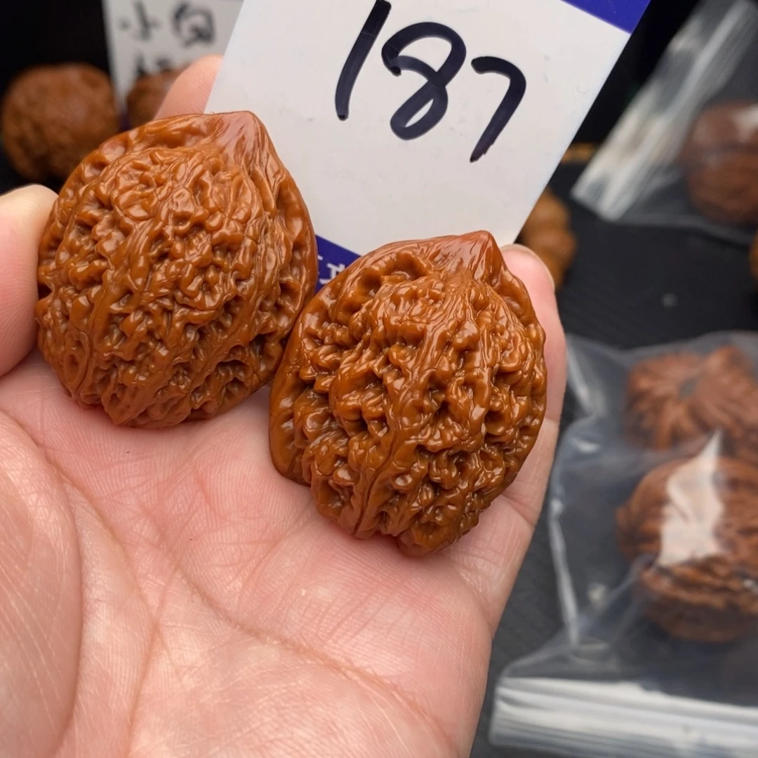 桃核把件蒜头35momo