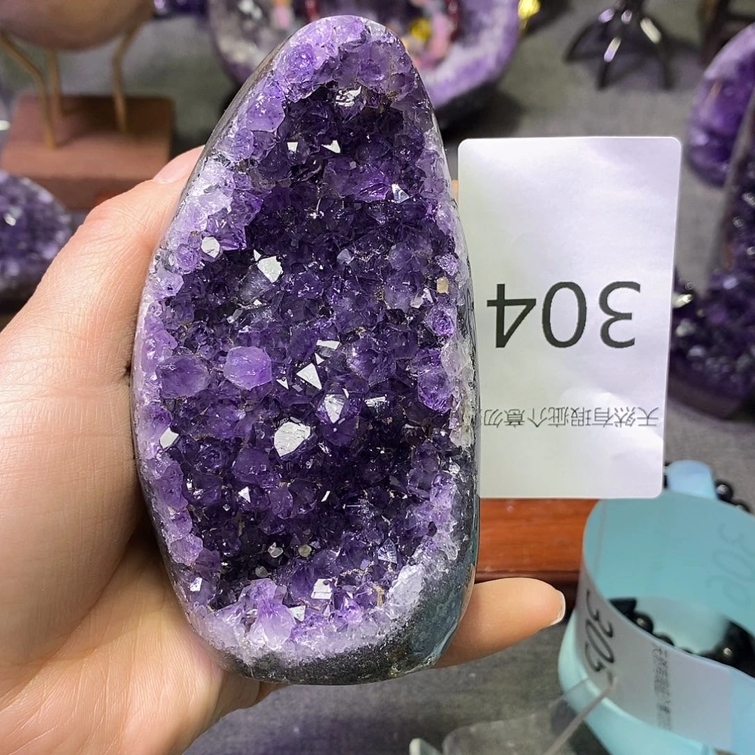 紫晶未镶嵌珠宝半成品