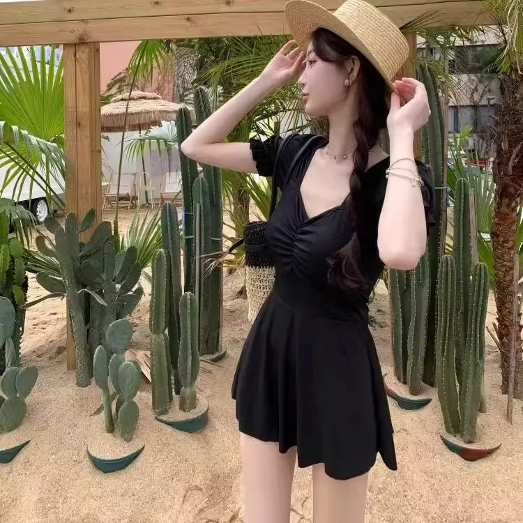少女风高级感显瘦遮肚夏季性感成年女性保守短袖纯色黑色连体泳衣