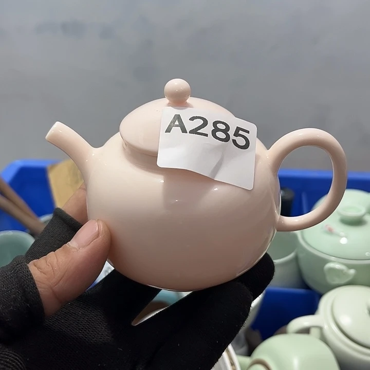 东***”瓷片茶摆件工艺品摆件666