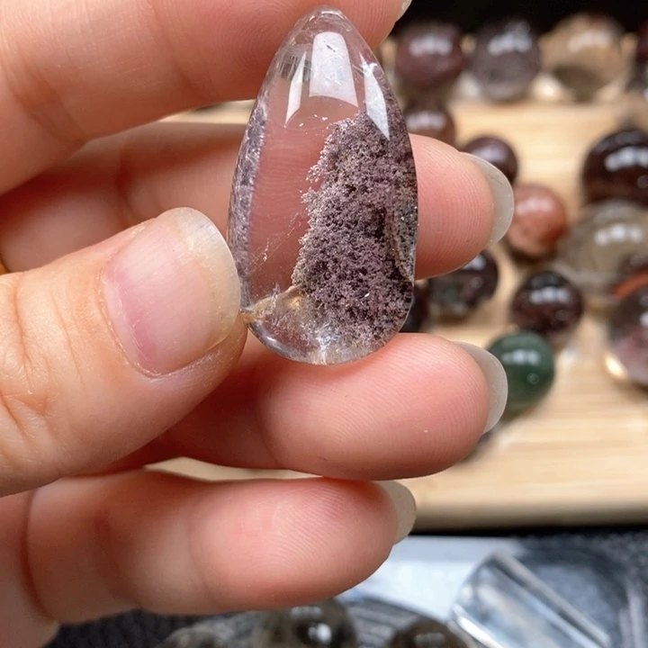 未镶嵌颈饰水晶水晶