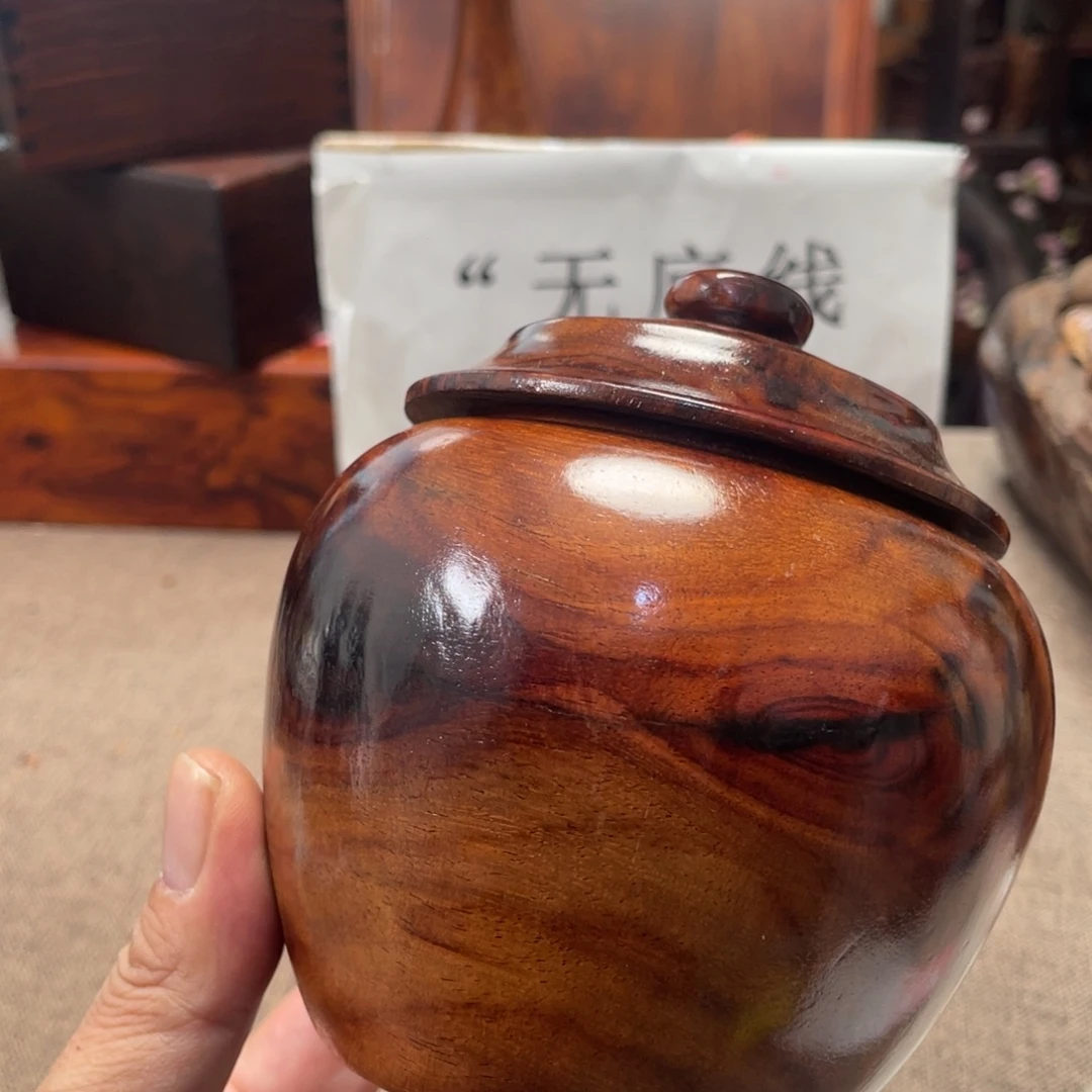 大果紫檀（缅甸花梨）大红酸枝