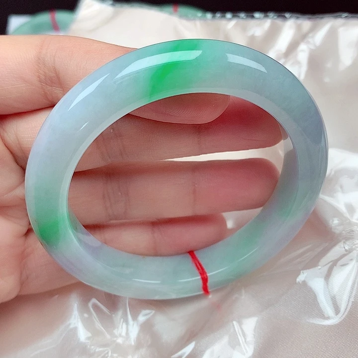 翡翠未镶嵌手镯62～63大圈口冰润飘阳绿手镯